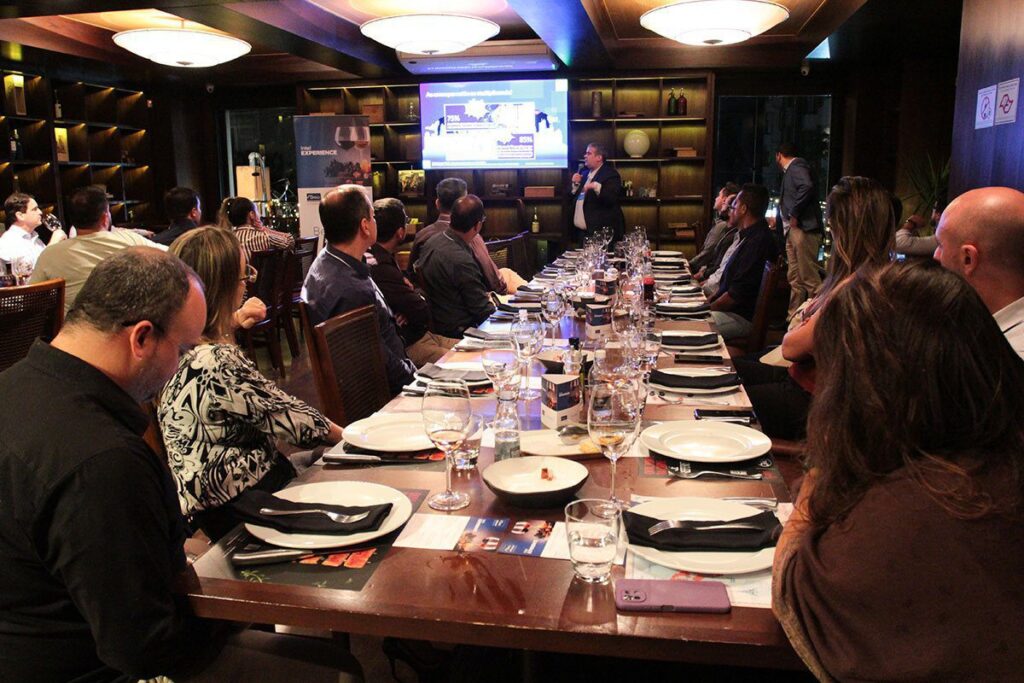 Clientes e parceiros da Tec Mobile participam de evento de apresentação da plataforma Intel vPro®